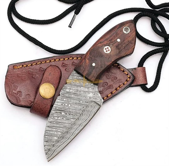 Damascus Steel Skinner Knife