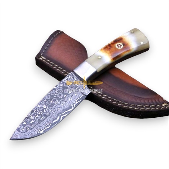 Damascus Steel Hunting Knife