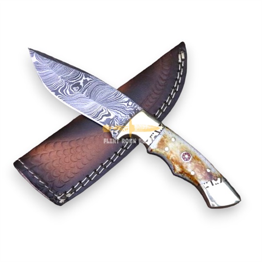 Damascus Steel Hunting Knife