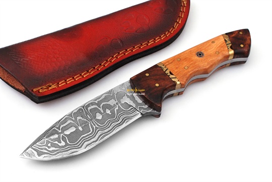 Damascus Steel Hunting knife