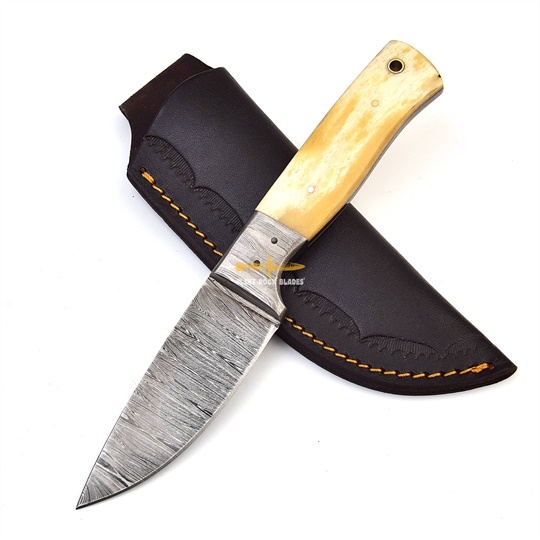 Damascus Steel Hunting knife