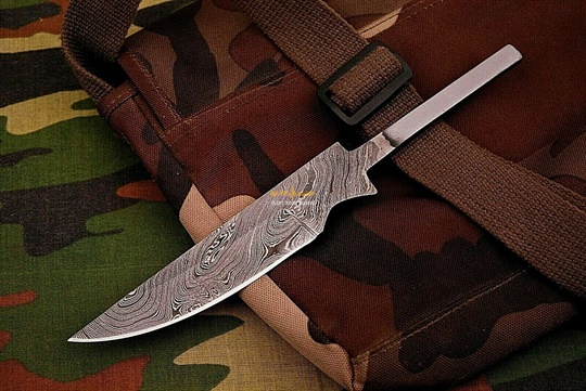 	Damascus steel Blank Blade