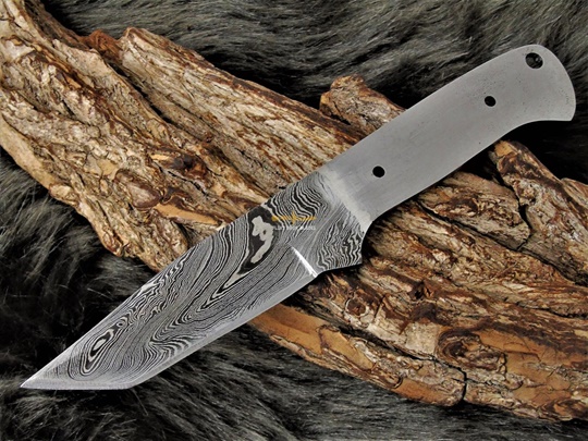 	Damascus steel Blank Blade