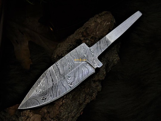 Damascus steel Blank Blade