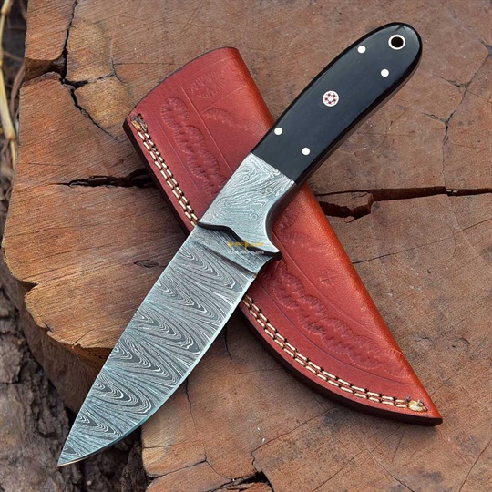 Damascus Steel Hunting knife