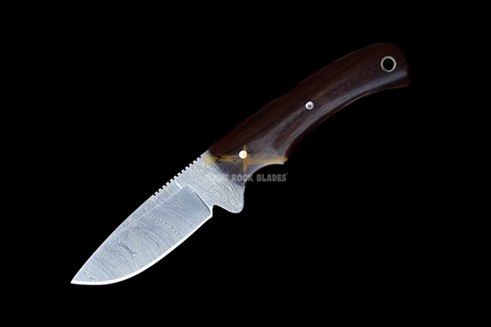 Damascus Steel Skinner knife