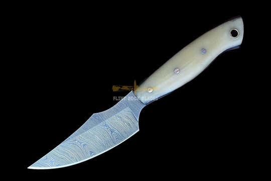 Damascus Steel Skinner knife